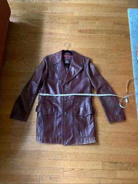 Vintage Men's Brown Leather Coat - Classic Button Front